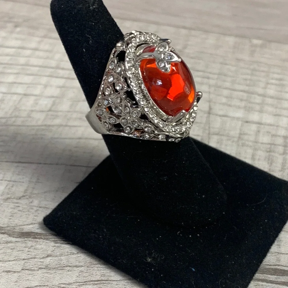 Vintage Style Red Cabochon Statement Ring Silver Tone Rhinestone Halo Size 7.5